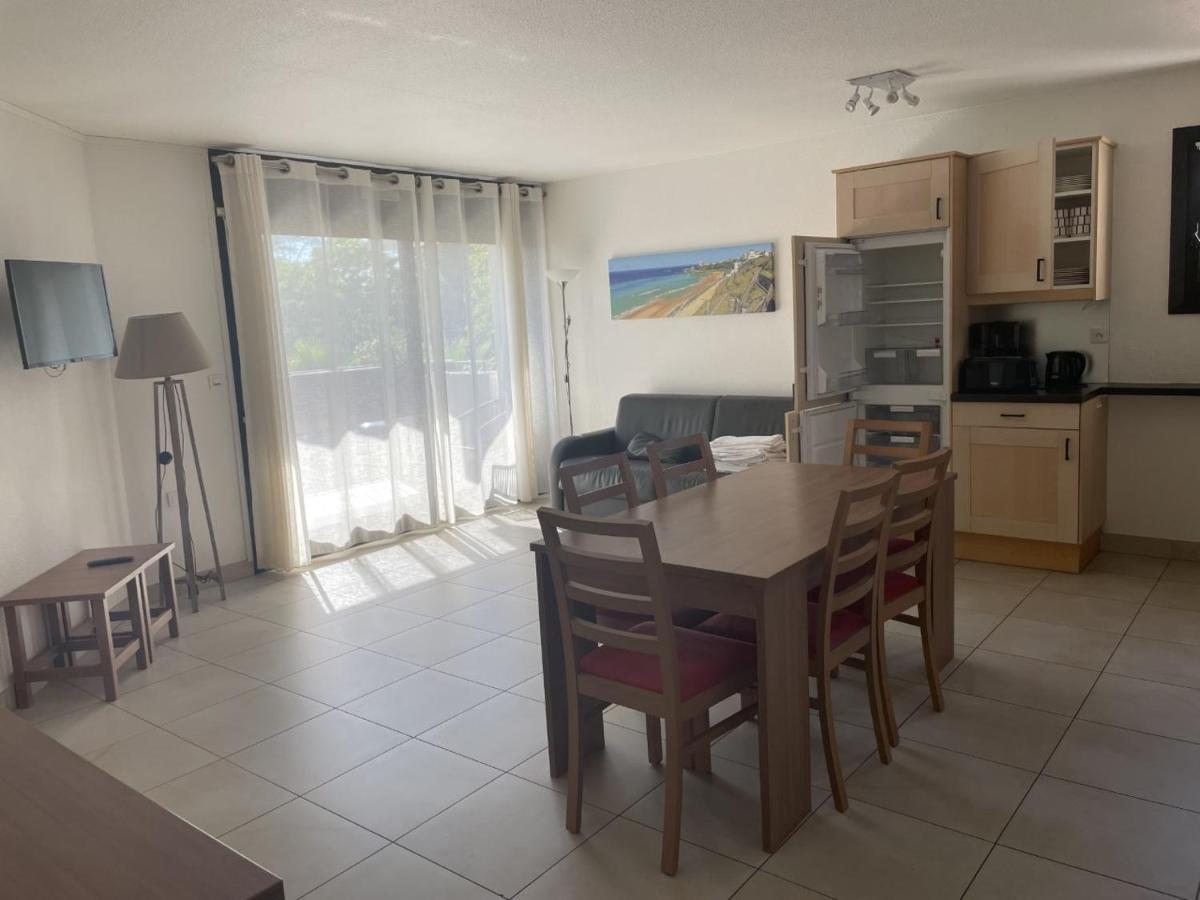 Vvf Residence אנגלה מראה חיצוני תמונה