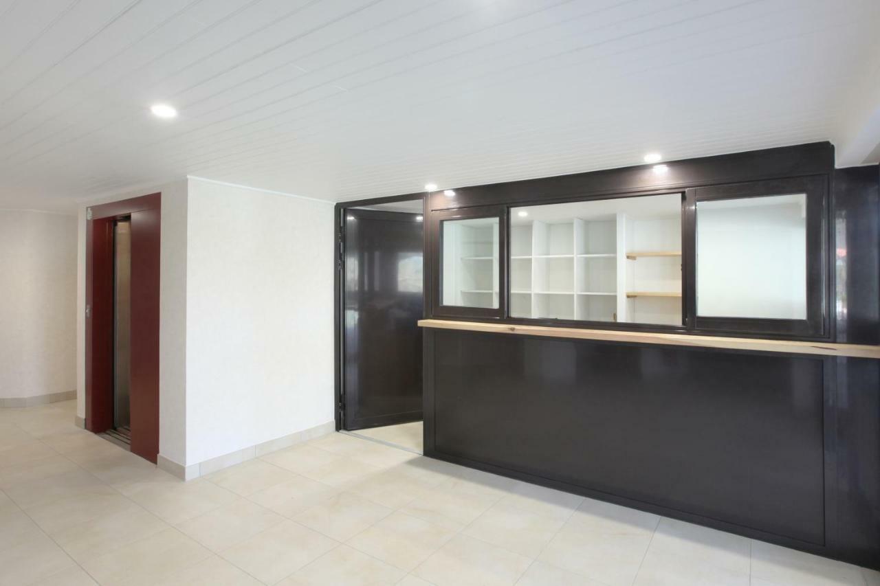 Vvf Residence אנגלה מראה חיצוני תמונה