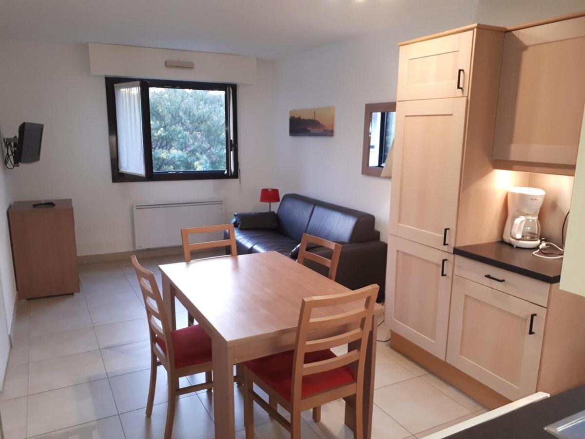 Vvf Residence אנגלה מראה חיצוני תמונה